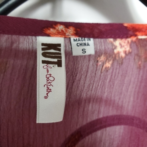 Out from the Kloth blouse small - Picture 5 of 7